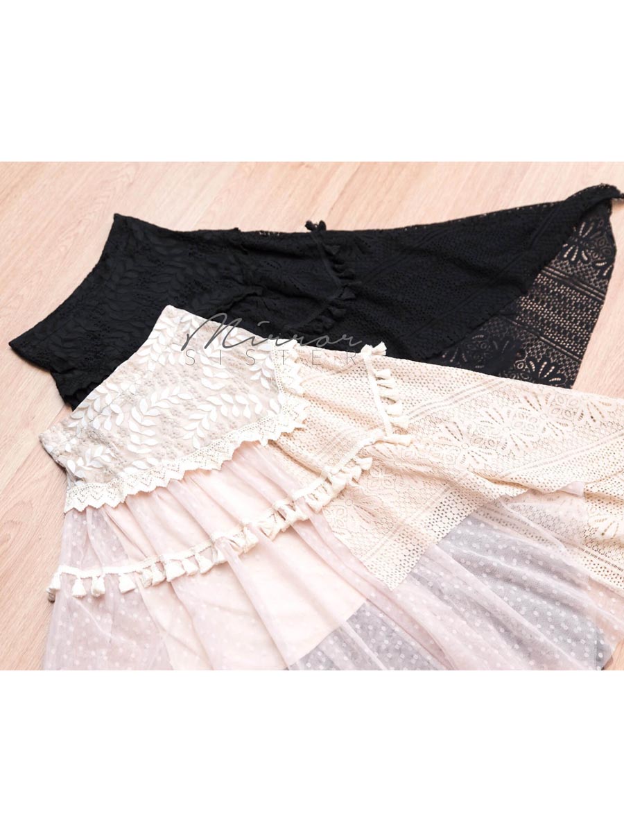 เสื้อผ้าผู้หญิง AL-diNaa-asymmetrical-LACE-SKiRT-10