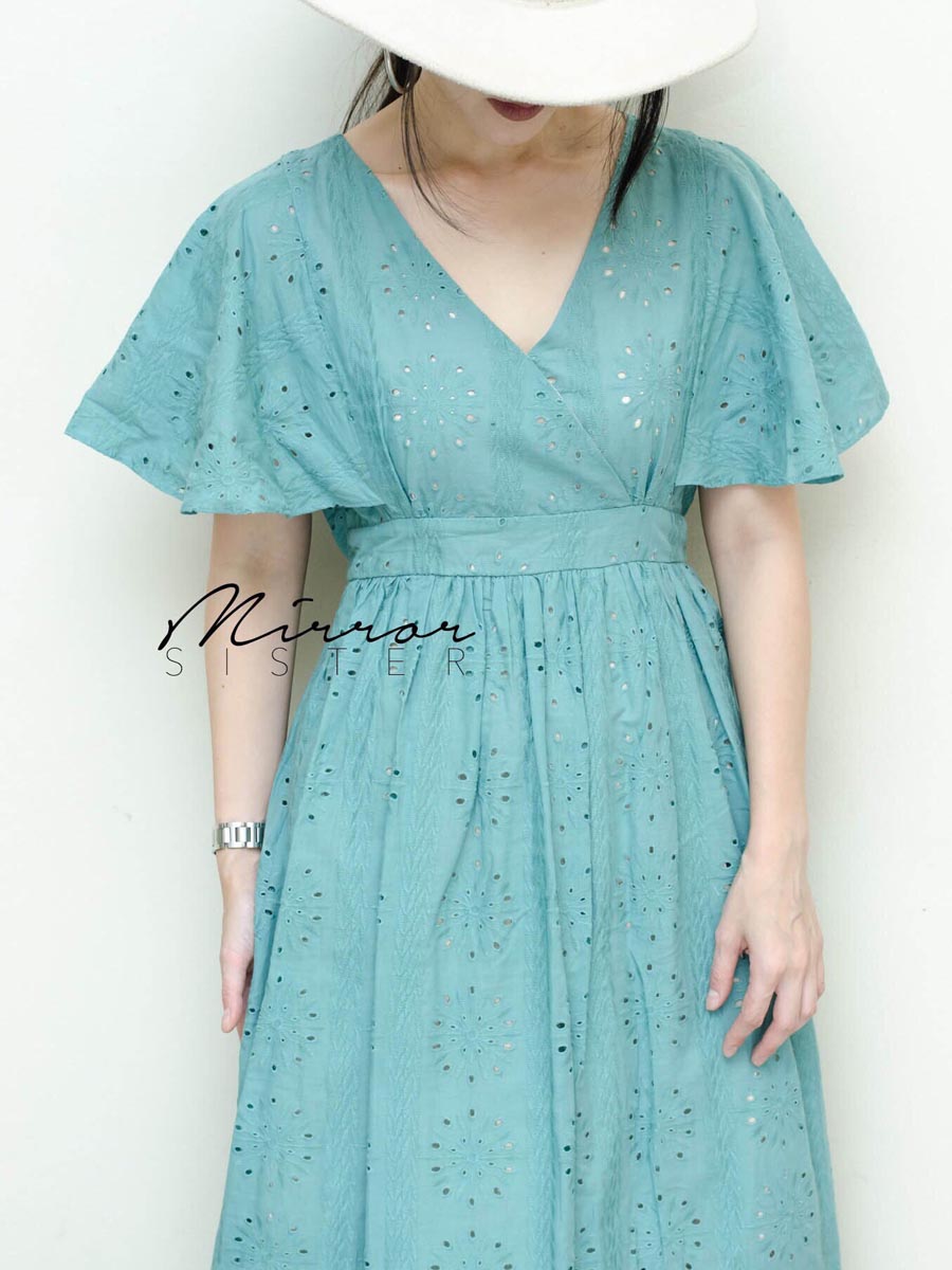 เสื้อผ้าผู้หญิง BeLLeRina-Embroidered-DRESS-8