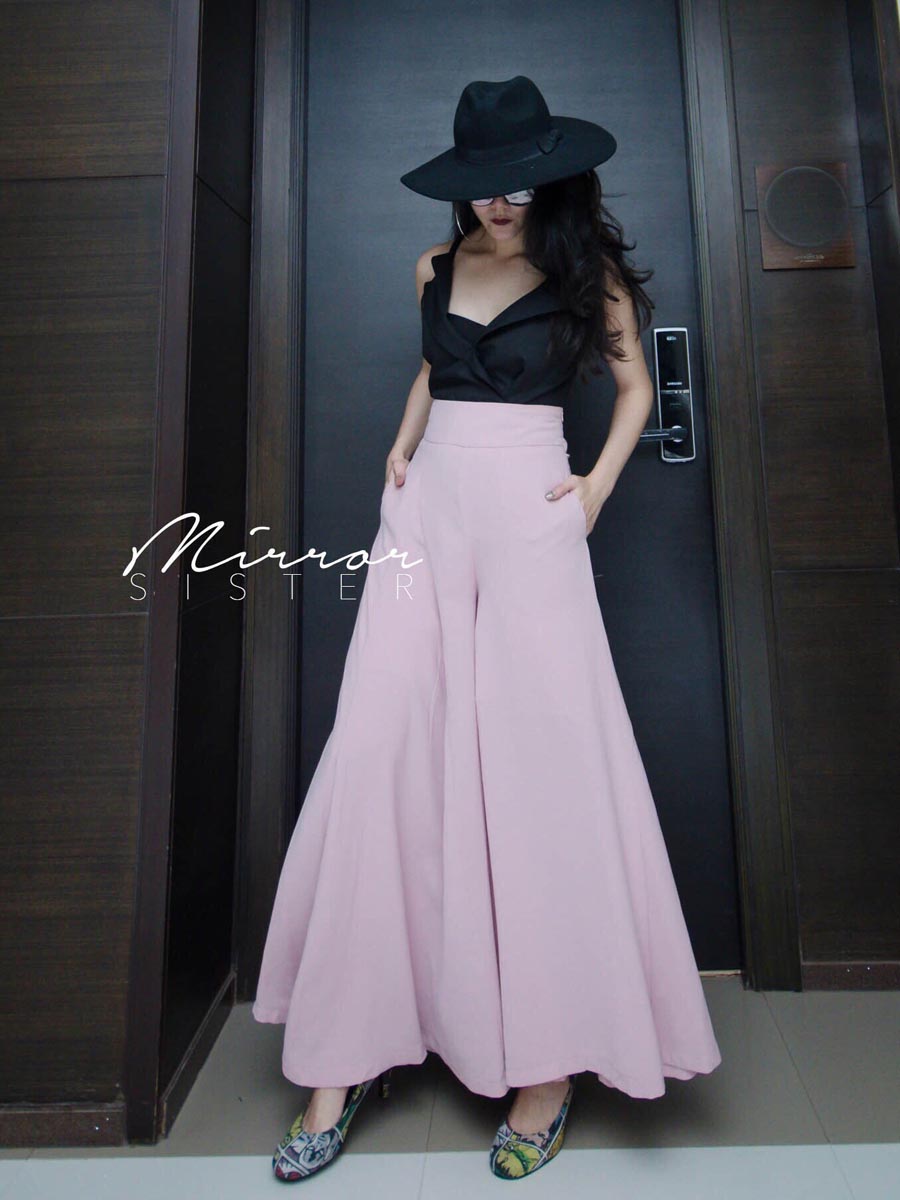 เสื้อผ้าผู้หญิง CaRTieR-A-wide-Maxi-Trouser-8