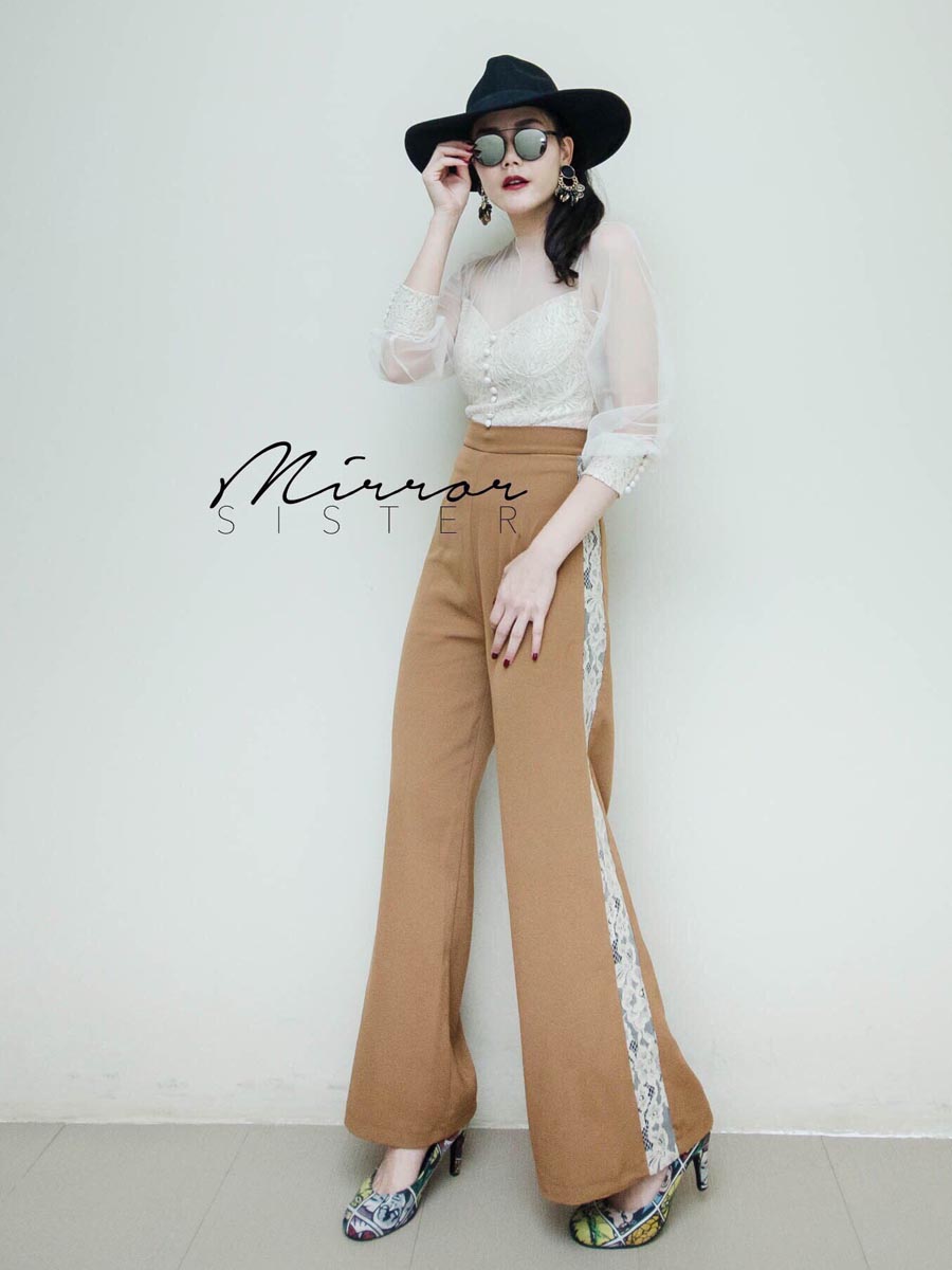 เสื้อผ้าผู้หญิง De-La-LaCe-STack-Highwaist-Pants-1