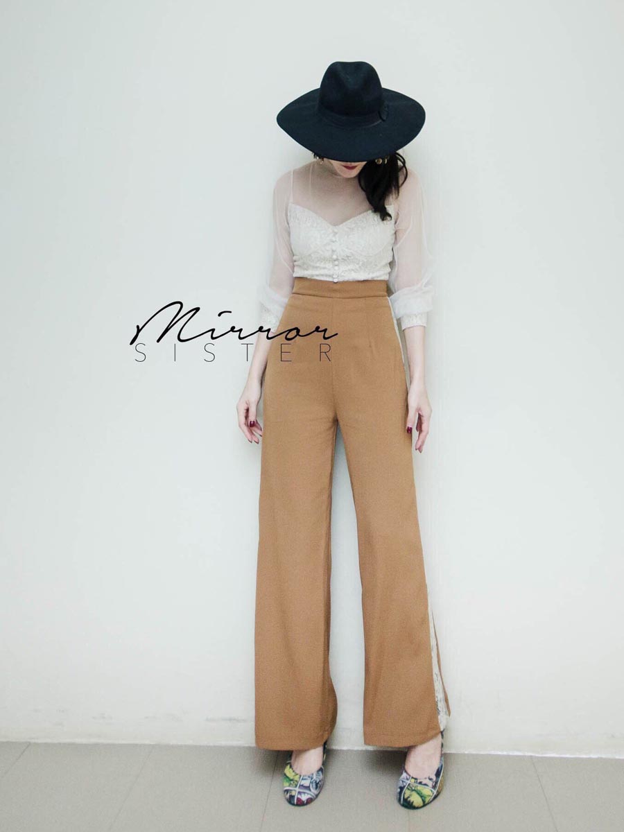 เสื้อผ้าผู้หญิง De-La-LaCe-STack-Highwaist-Pants-2