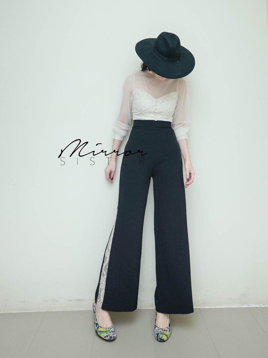 เสื้อผ้าผู้หญิง De-La-LaCe-STack-Highwaist-Pants-4