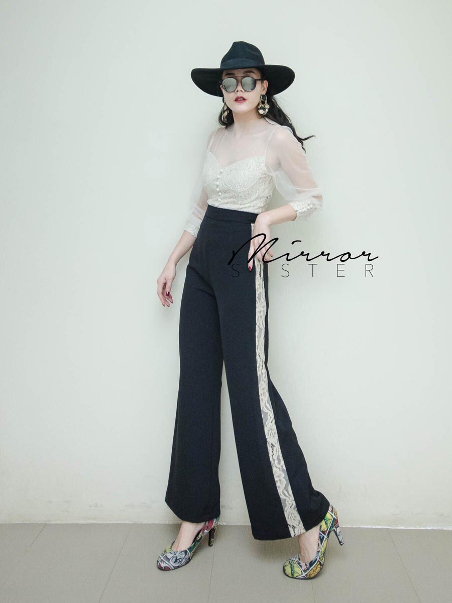 เสื้อผ้าผู้หญิง De-La-LaCe-STack-Highwaist-Pants-5