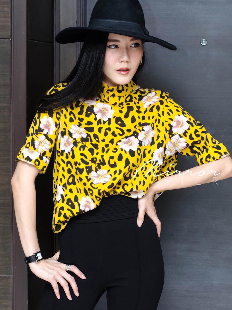 เสื้อผ้าผู้หญิง FloRidA-Leopard-4buttons-BLoUSE-3