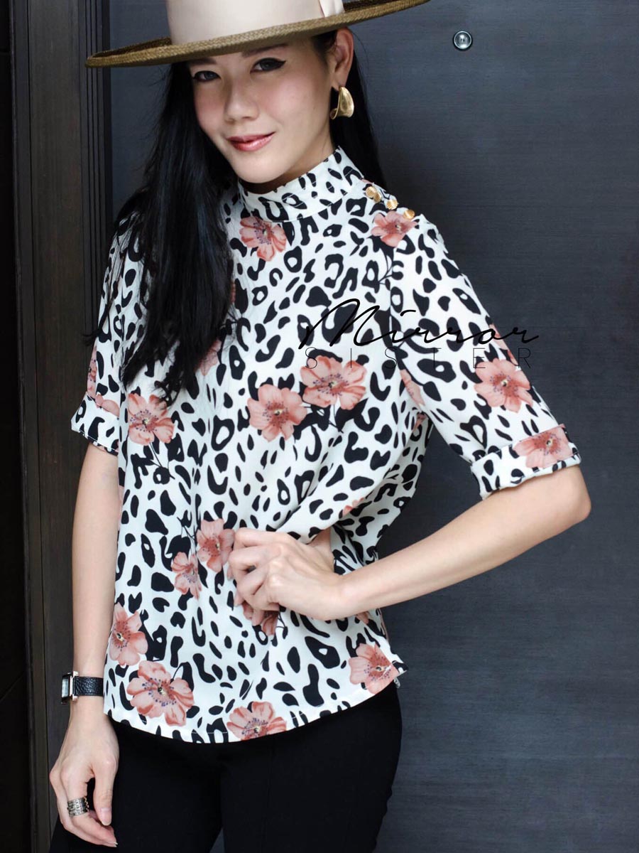 เสื้อผ้าผู้หญิง FloRidA-Leopard-4buttons-BLoUSE-5