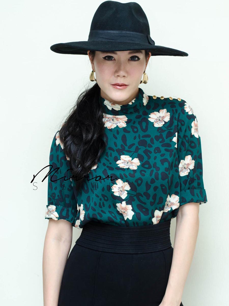 เสื้อผ้าผู้หญิง FloRidA-Leopard-4buttons-BLoUSE-9