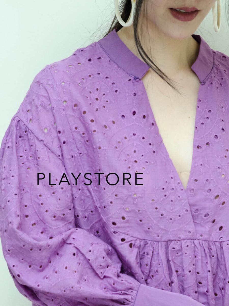 เสื้อผ้าผู้หญิง Herra-Embroided-Lace-Blouse-8