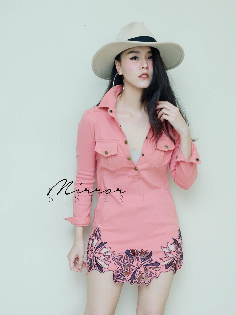 เสื้อผ้าผู้หญิง Monomania-Embroided-dress-shirt-1