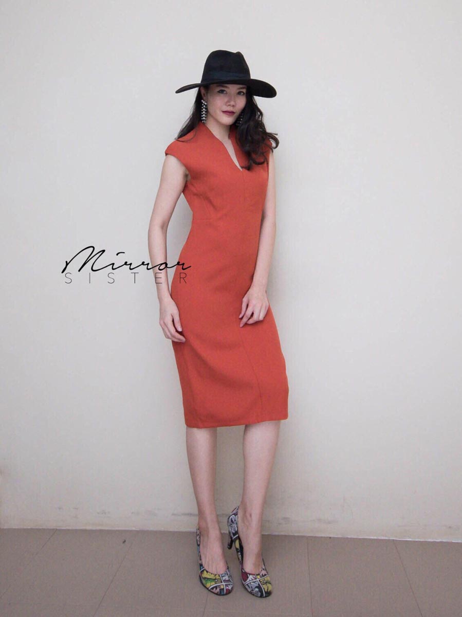 เสื้อผ้าผู้หญิง Pavi-V-MiDi-DReSS-10