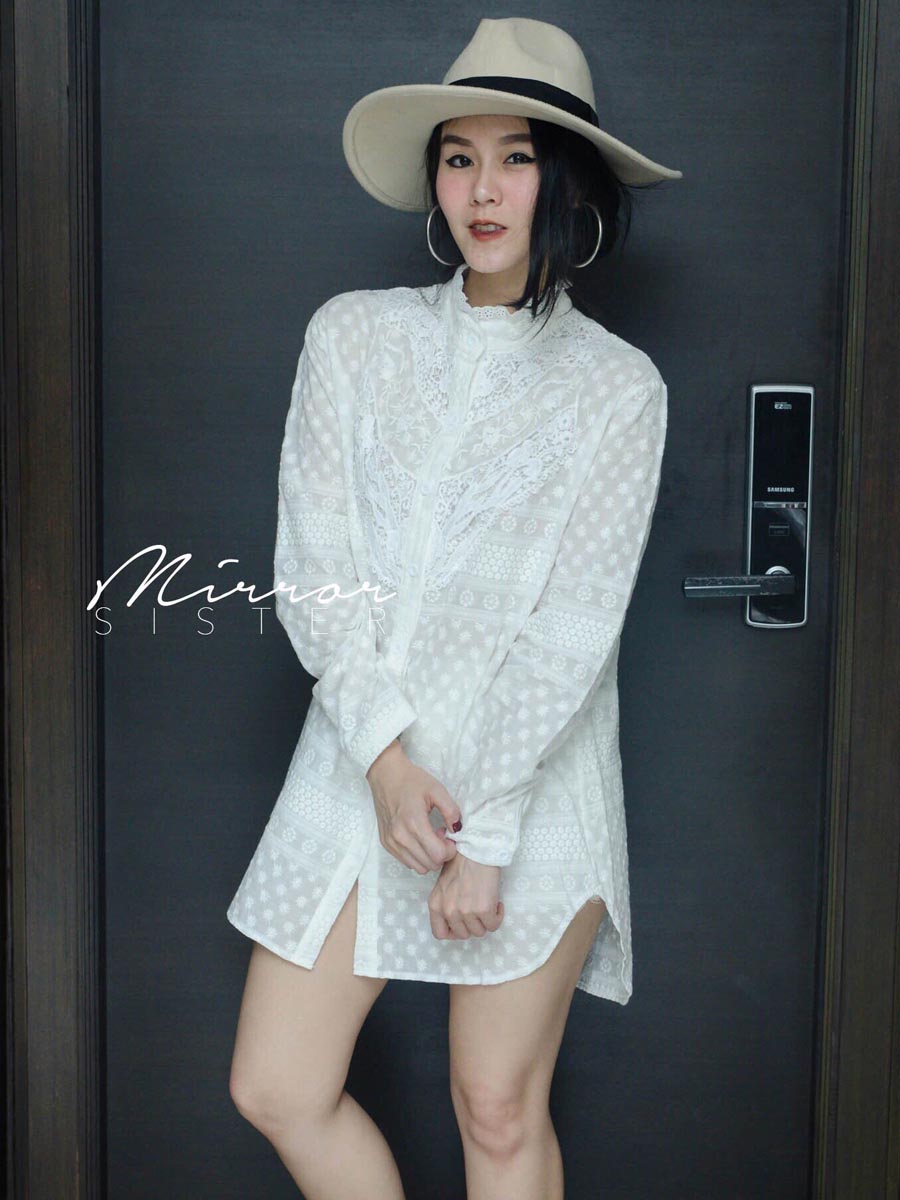 เสื้อผ้าผู้หญิง Snow-Whip-Embroidered-Dress-Shirt-3